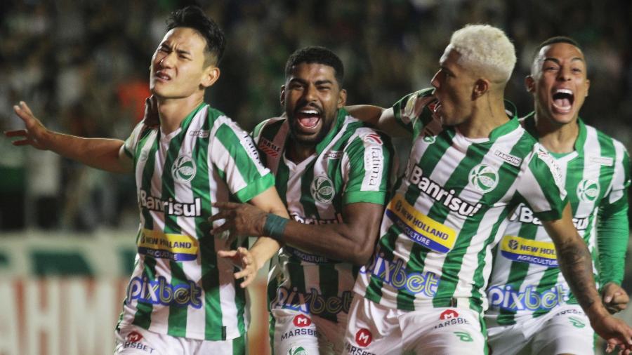 Chico Kim, do Juventude, comemora gol marcado pelo Juventude diante do Corinthians -  LUCAS GABRIEL/FUTURA PRESS/FUTURA PRESS/ESTADÃO CONTEÚDO