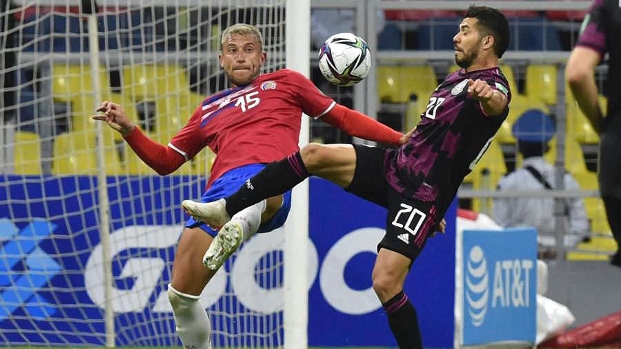 Costa Rica e México se enfrentaram neste domingo (30) pelas Eliminatórias da Concacaf - RODRIGO ARANGUA / AFP