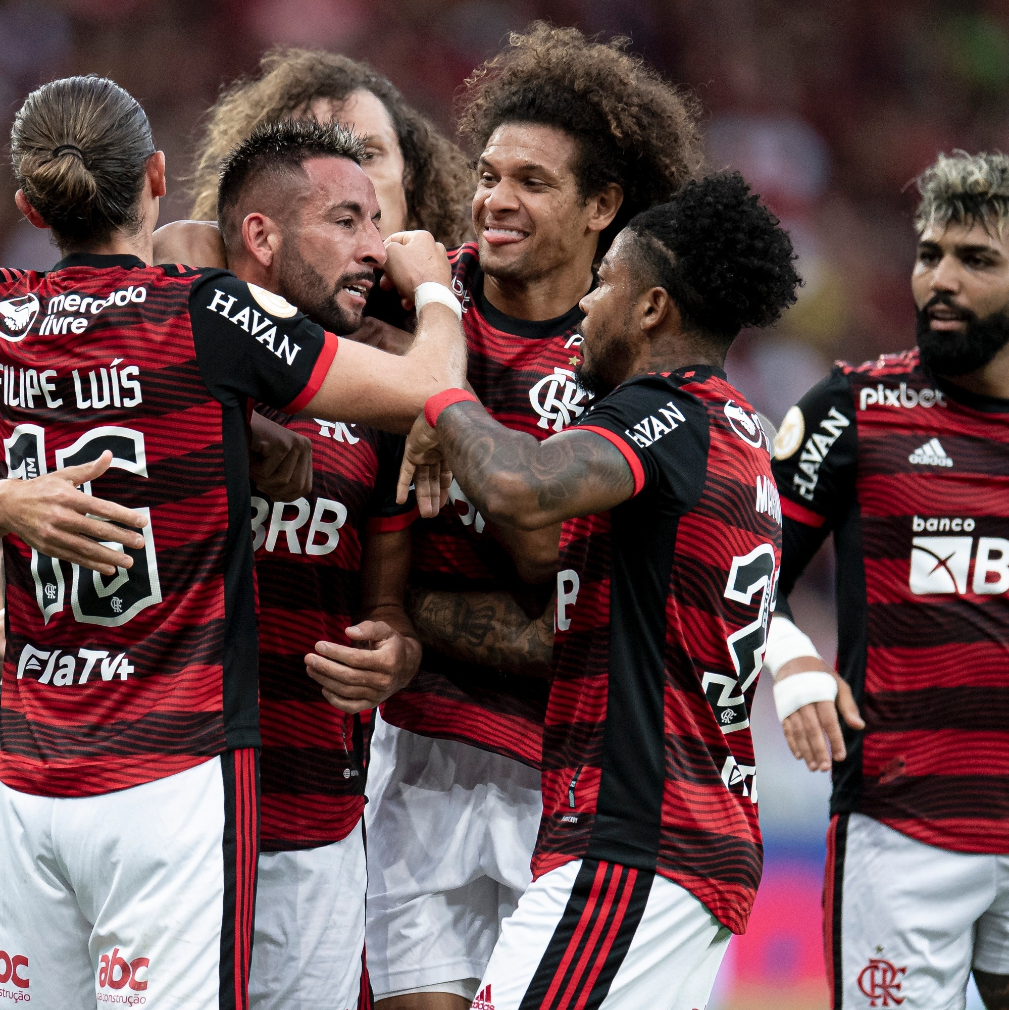 Flamengo x São Paulo: Fla domina e vence por 3 a 1 no Maracanã