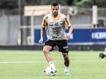 Emelec tem interesse em Bryan Angulo, do Santos