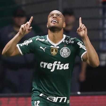 Mayke comemora gol do Palmeiras sobre o Coritiba no Campeonato Brasileiro - WILIAN OLIVEIRA/FUTURA PRESS/FUTURA PRESS/ESTADÃO CONTEÚDO