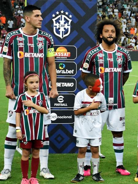 Jogadores do Fluminense perfilados antes de jogo do Brasileirão 2023 - Mailson Santana/Fluminense FC