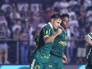 Entre rivais do Palmeiras, Raphael Veiga tem o São Paulo como maior vítima