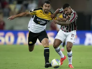 Fluminense e Criciúma param na trave, empatam e agonizam na luta contra Z4