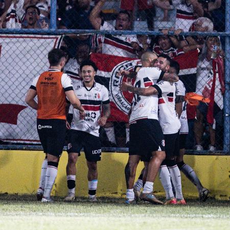 Santa Cruz vence Altos-PI nos pênaltis e avança às quartas da Série D