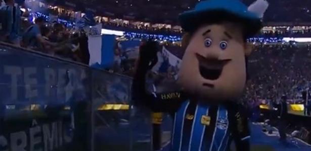 Por que o Grêmio provoca o Inter com uma valsa? Entenda a história