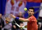 De olho bem aberto! Djokovic atropela rival em estreia na Copa Davis
