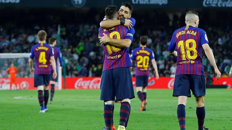 Messi e Suarez comemoram gol contra o Betis - Marcelo Del Pozo/Reuters - Marcelo Del Pozo/Reuters