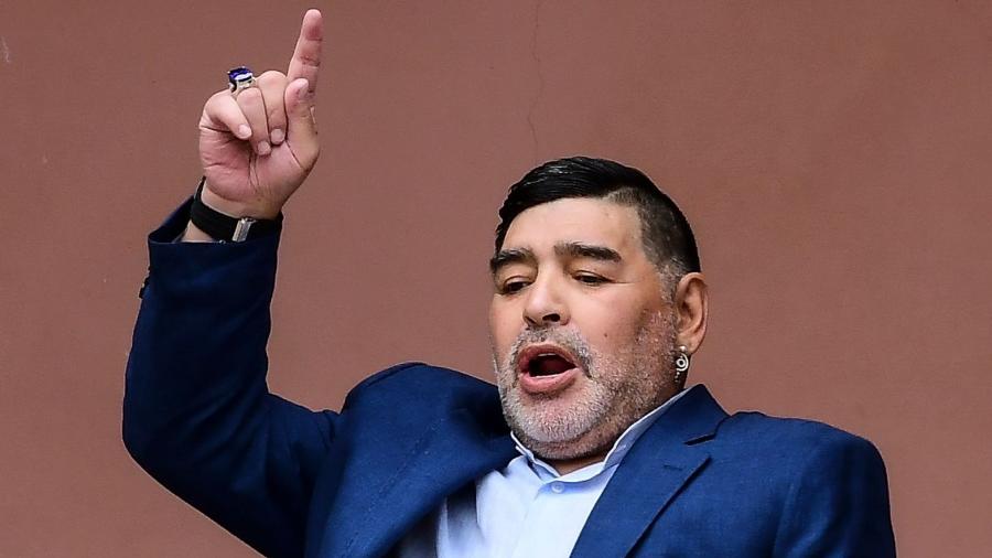 Diego Maradona relembrou o vice-campeonato da Argentina em 1990 - RONALDO SCHEMIDT / AFP