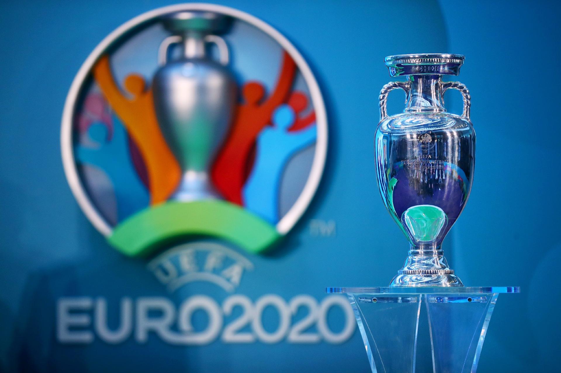 Coronavírus: Adiada para 2021, Eurocopa pode manter o nome de Euro ...