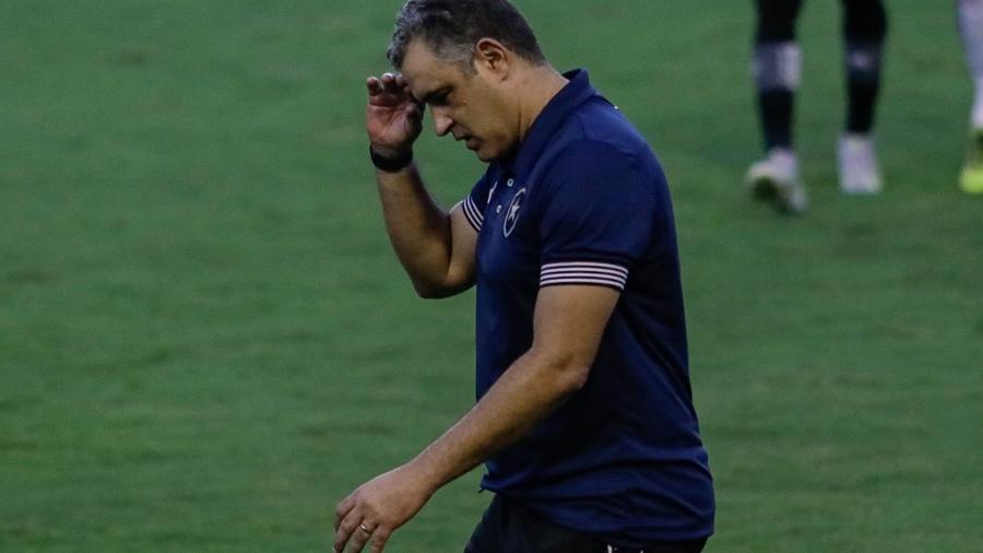 Marcelo Chamusca culpou falta de tempo após empate do Botafogo: "Eu não posso fazer nada" - Rafael Vieira/AGIF
