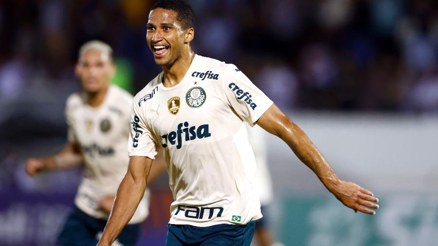 Murilo abriu o placar para o Palmeiras aos 37 minutos do primeiro tempo - Thiago Calil/ AGIF
