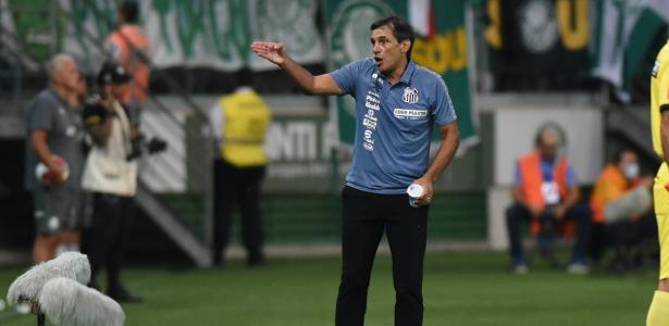 Fabián Bustos admite que Santos es peor que su rival y habla de ‘trabajar aún más’ – 13/03/2022