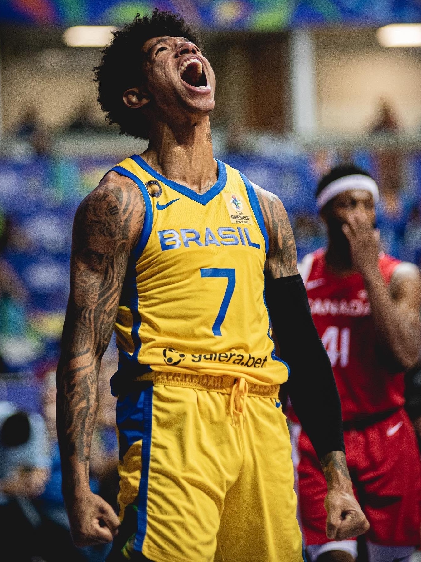 Copa do Mundo de basquete: Brasil vence Canadá em jogo eletrizante