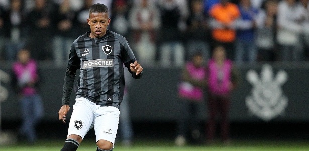 Gustavo Bochecha fazia sua estreia como titular quando deixou o campo chorando - Vitor Silva/SS Press/Botafogo