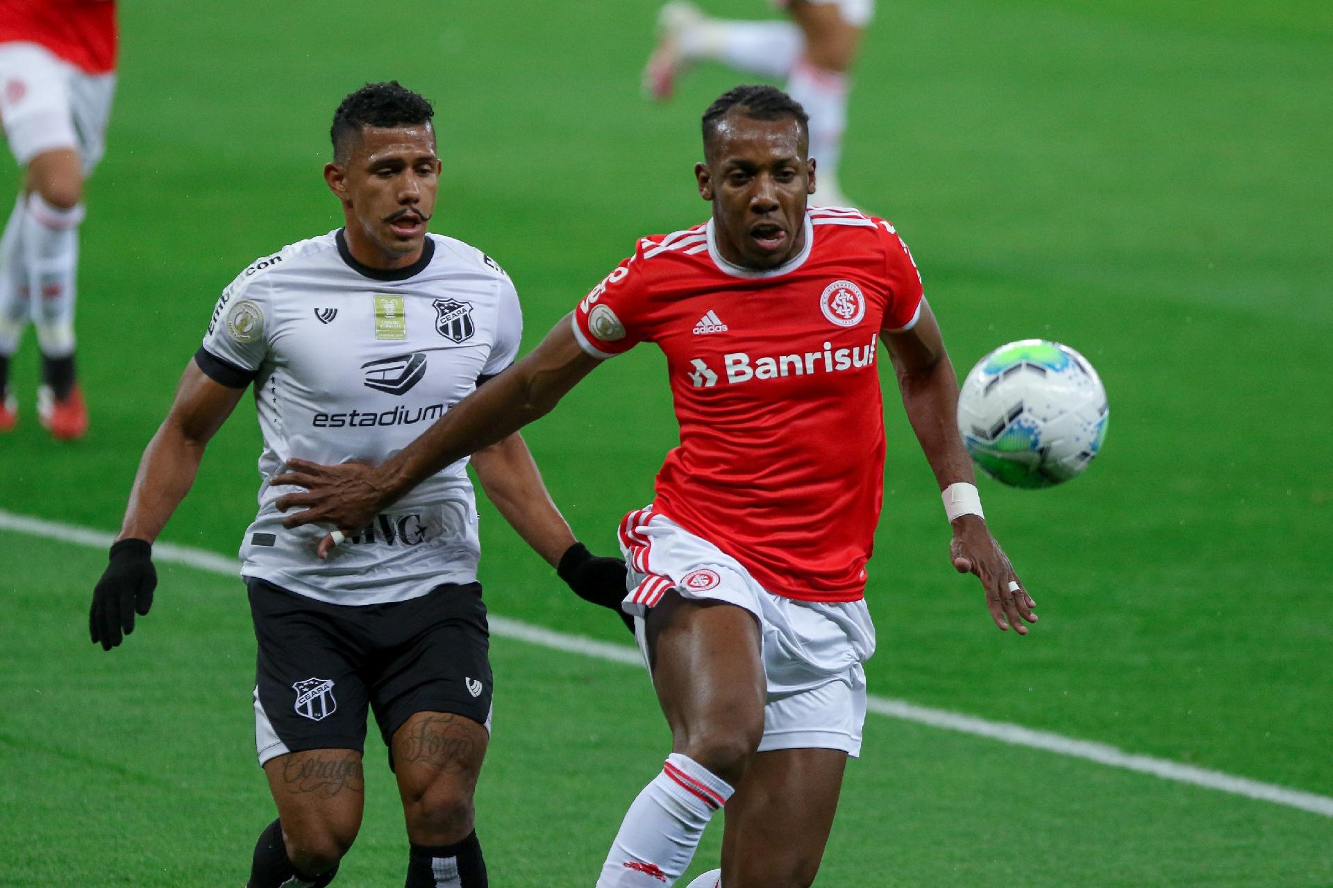 Escalacao Do Inter Moises Deve Voltar Ao Time Contra O Fortaleza