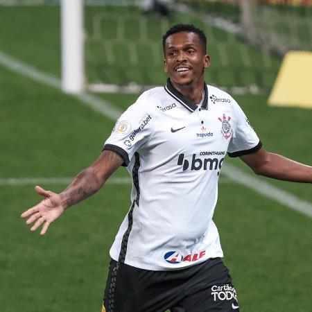 Jô comemora gol do Corinthians contra o Goiás em jogo do Brasileirão 2020 - Marcello Zambrana/AGIF