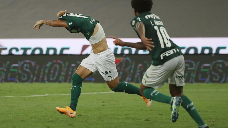 Breno Lopes, do Palmeiras, comemora gol diante do Santos pela final da Libertadores 2020 - Ricardo Moraes/Getty Images