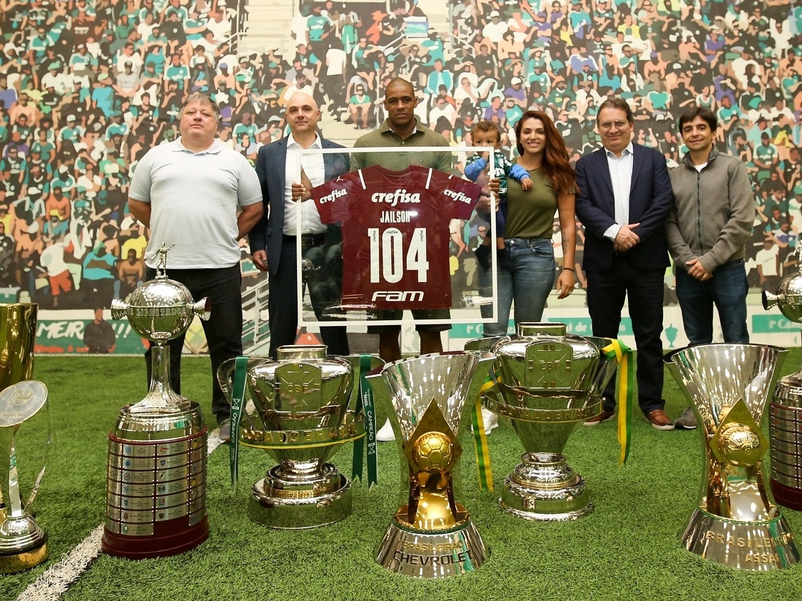 Após Felipe Melo e Jailson, Palmeiras prepara mais saídas para renovar time
