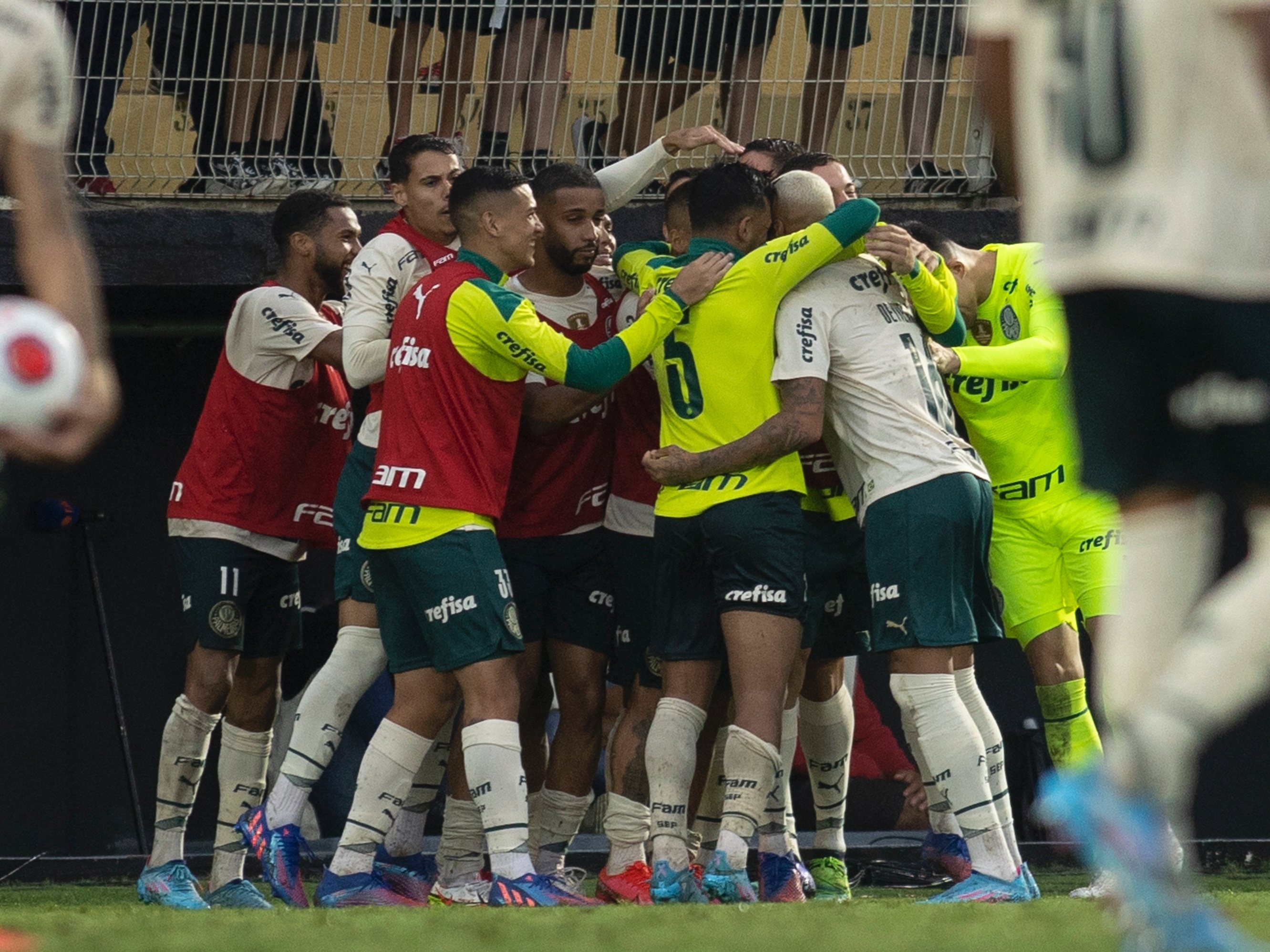 Palmeiras decide partida ainda no primeiro tempo e continua invicto no Campeonato  Paulista 2022