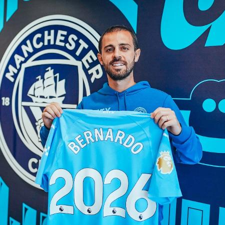 Bernardo Silva estendeu contrato com o Manchester City até 2026