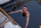 Cristiano Ronaldo comemora Natal na Lapônia e encara piscina congelante; veja - Reprodução/Instagram/Cristiano