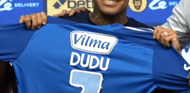 Cruzeiro investe em experientes reforços para fortalecer elenco.