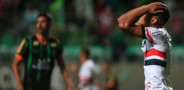David Neres - Thomas Santos/AGIF - Thomas Santos/AGIF