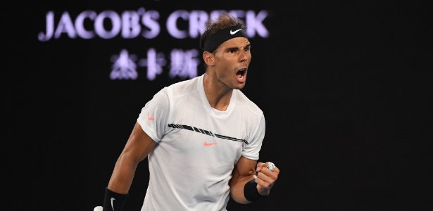 AFP PHOTO / SAEED KHAN /