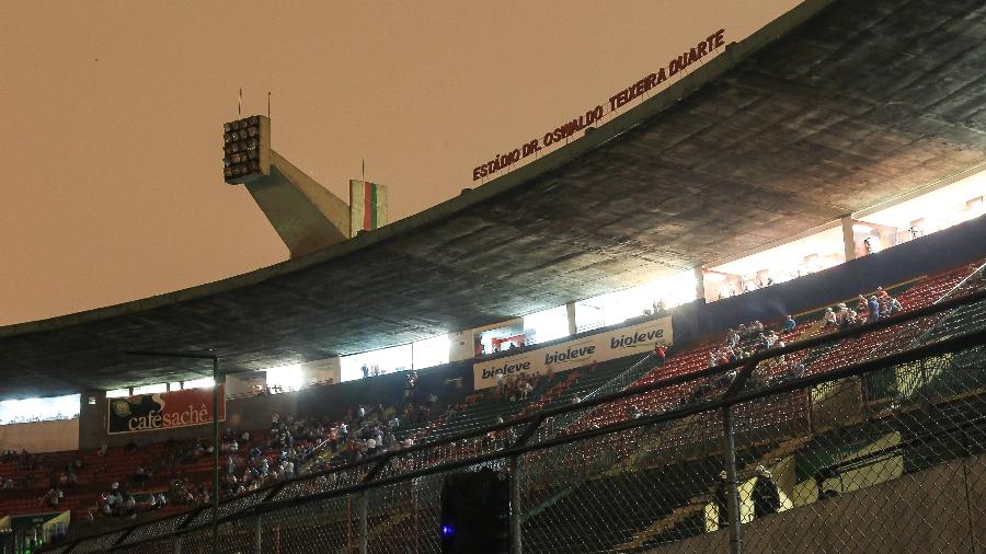 Imagem do estádio do Canindé em 2017 - Julia Chequer/Folhapress