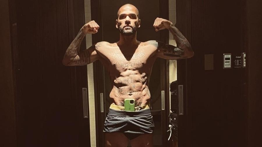 Dani Alves posta foto inusitada, e Luque brinca - Reprodução/Instagram