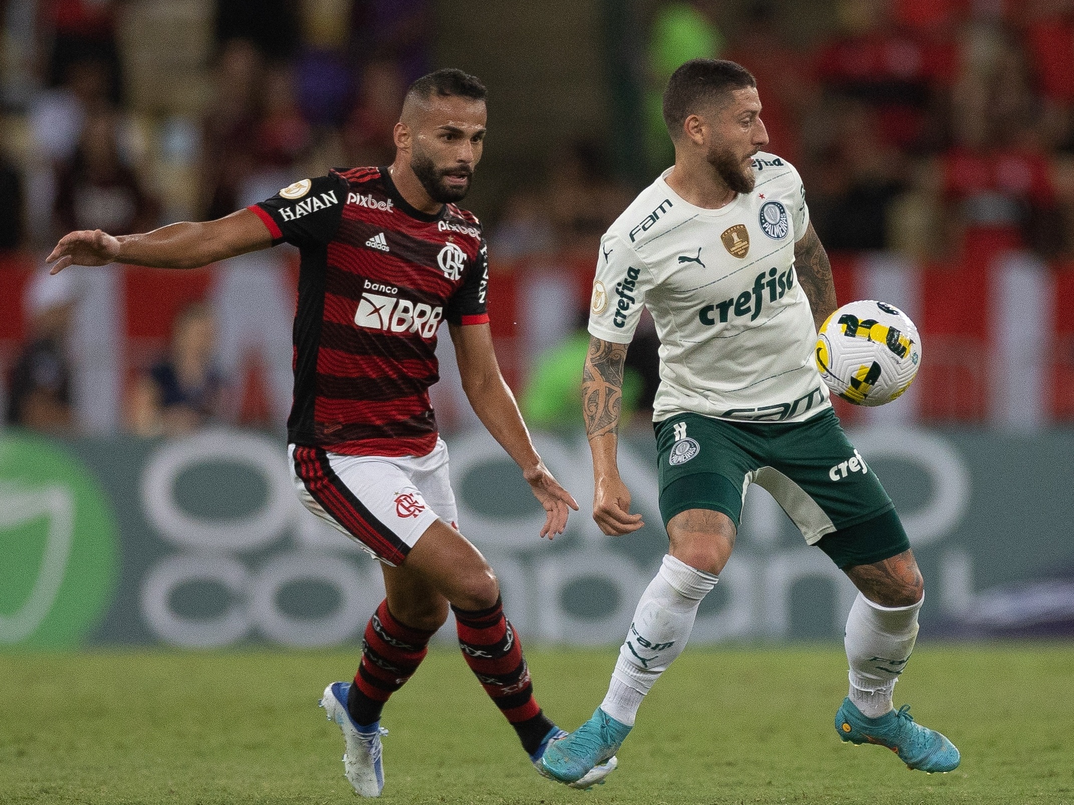 VÍDEO: 'Agora é buscar mais títulos na temporada', confia André após  bicampeonato carioca do Fluminense