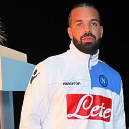 Rapper Drake, com a camisa do Napoli, torce por vitória da Argentina contra a França na final da Copa - Reprodução/Instagram
