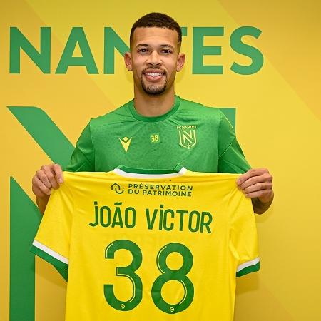 João Victor foi anunciado pelo Nantes, da França - Divulgação/FC Nantes