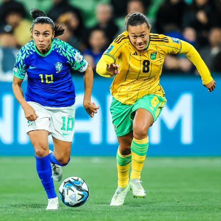 Marta durante jogo entre Brasil e Jamaica na Copa de 2023