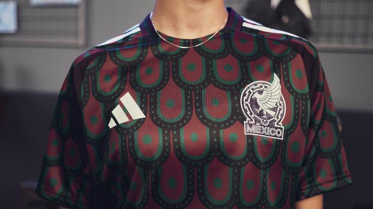Camisa Home do México divulgada pela Adidas