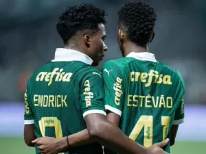 Técnico do Bragantino rasga elogios a Endrick e Estêvão: 'Extraordinários'
