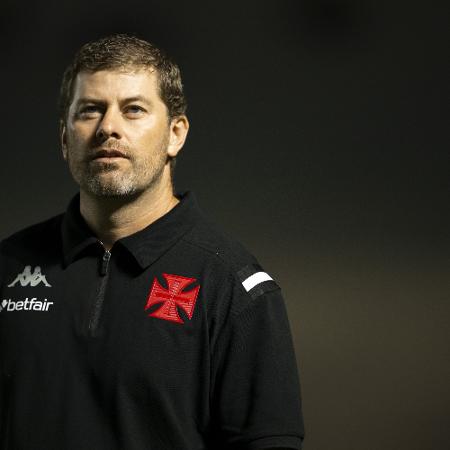 Rafael Paiva, técnico interino do Vasco, durante o jogo contra o São Paulo