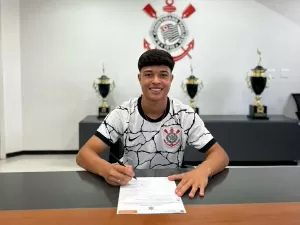 Fã de Fagner, Caipira se destaca pelo Corinthians nos primeiros jogos da Copinha