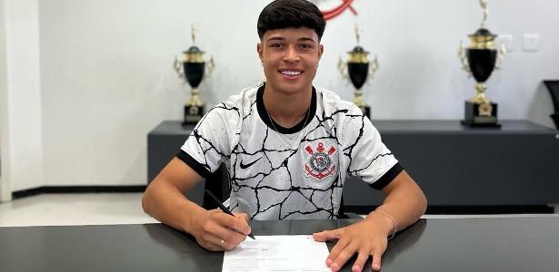 NOVO FAGNER? Surge nova joia na lateral do Corinthians: Caipira desponta como garçom do Timão sub20