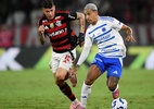 Mais um jogo devendo bola: Fla estaciona e Palmeiras agradece