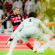 Diniz acertou na estrat&eacute;gia, mas parar o Flamengo &eacute; miss&atilde;o para poucos