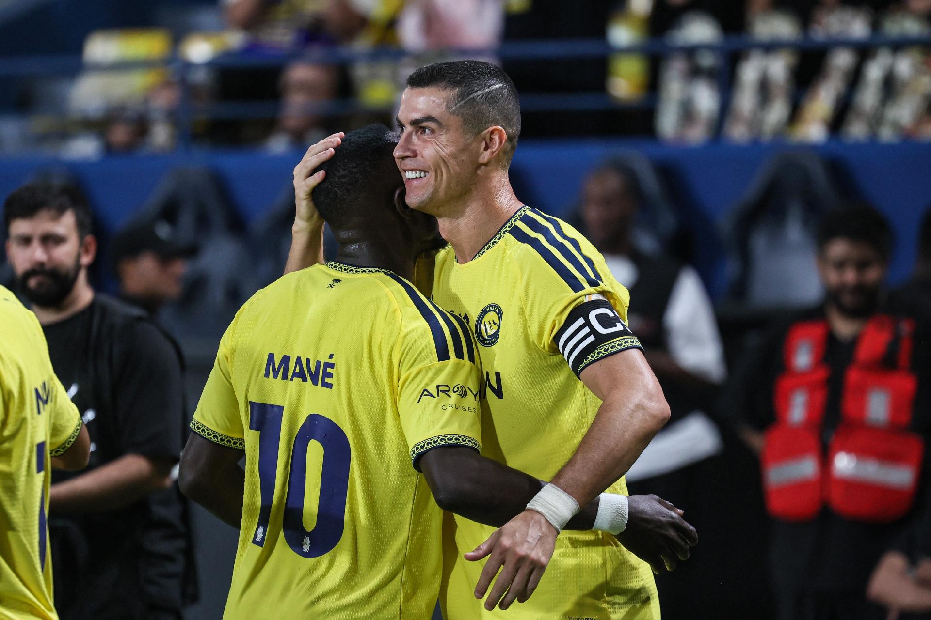Cristiano Ronaldo e Mané, do Al Nassr, comemoram gol contra o Diriyah, pelo Campeonato Saudita - undefined