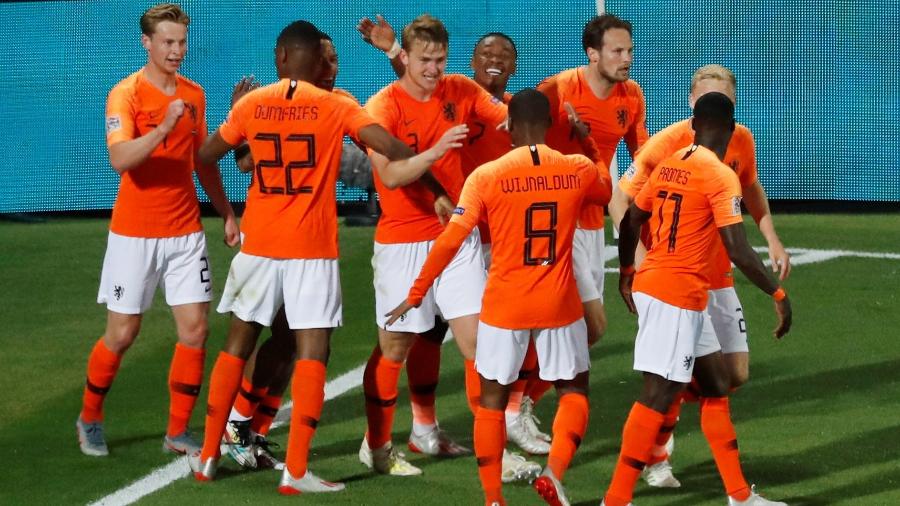 Holanda comemora gol contra a Inglaterra na Liga da Nações - SUSANA VERA/REUTERS