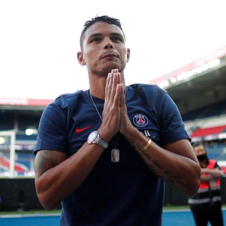Thiago Silva agradece homenagem da torcida do PSG - REUTERS/Benoit Tessier