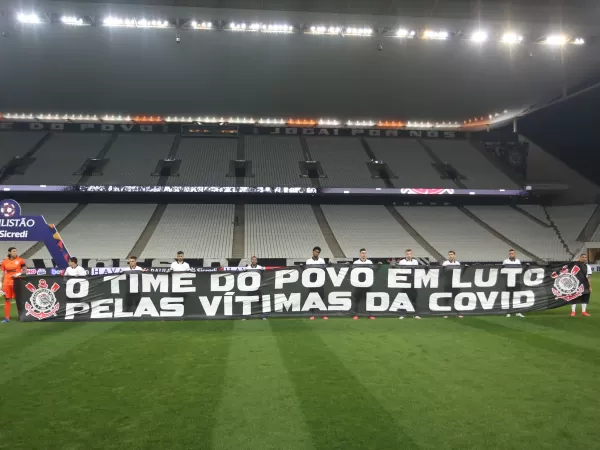 Corinthians tenta segurar ao menos o empate para se classificar