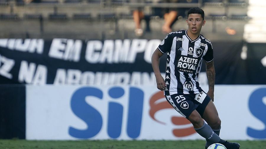 Volante Wenderson, do Botafogo, está a caminho do futebol de Portugal - Vitor Silva/Botafogo