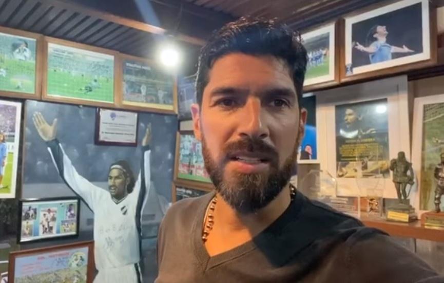 Loco Abreu será o atacante do Athletic Club no Campeonato Mineiro - undefined