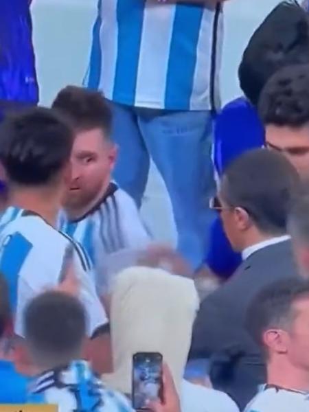 Messi fica irritado com insistência do chef do bife de ouro - Reprodução