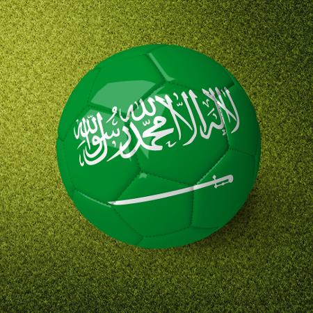 Campeonato Saudita; bola de futebol com bandeira da Arábia Saudita